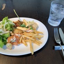 食べ放題は、危険　　笑笑