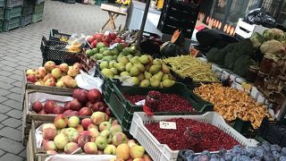 ビリニュスのハレス市場