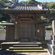 日蓮聖人が雨乞いしたお寺に、台風の後に参拝しました。