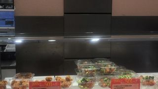 銀座三越のデパ地下に入っているデリショップ