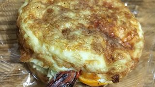 お惣菜や甘いものが沢山