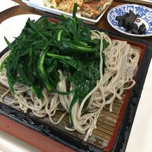 「ニラそば」ローカルではポピュラー！