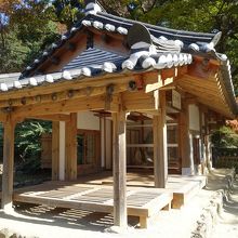 貴族が隠遁した堂を再現