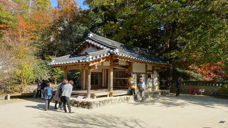 庭園よりも建物のほうがメインかと