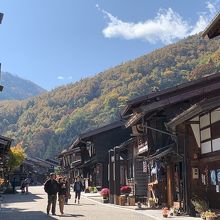 通りの風景