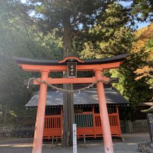 鎮神社。