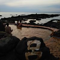 海辺の露天風呂からの夕日