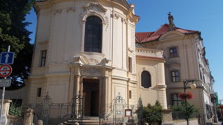 ウルスラ修道院