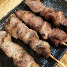 タンとカシラ…鉄板メニュー