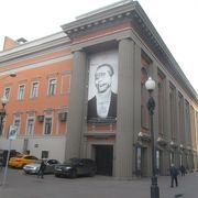 ワフタンゴフ劇場