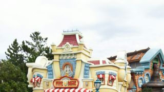 お土産たくさん売られてます