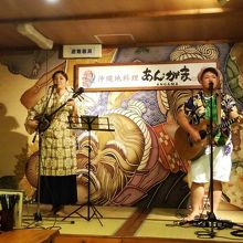 ライブで盛り上がれます