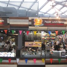 フード リパブリック (サイアムセンター)