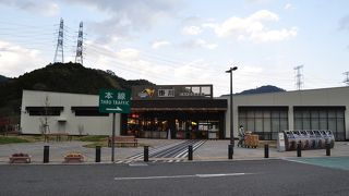 綺麗なパーキングエリアです