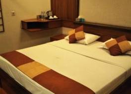 ラッキー ドラゴン ホテル 写真