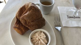 テラス席でランチ！