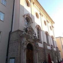 正面の様子です。