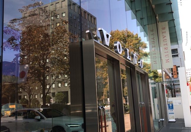 ボルボ スタジオ 青山 カフェ バー クチコミ アクセス 営業時間 表参道 フォートラベル