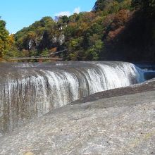 うーん、どうもな、伝わらないなあ、スケールが。