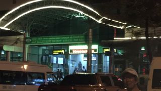 ハノイに向かう発着駅