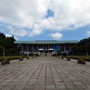 車チャーター観光　釜山博物館（プサンパンムルグァン）