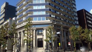 1,2階の外壁が当時の意匠