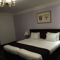 ベット。寝心地はなかなかいいよ。