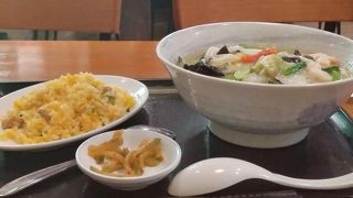 台湾料理が食べられる人気中華料理店。