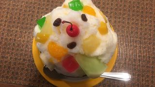 天文館むじゃきで白熊！1Fの喫茶が混んでて2Fのカジュアルレストランで