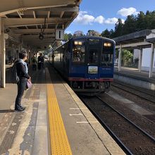 のと鉄道観光列車　のと里山里海号