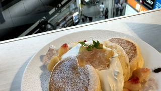 ふわふわスフレパンケーキ