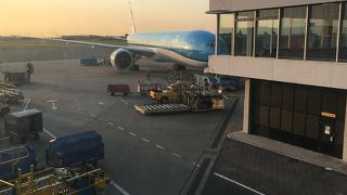 オランダの主要空港