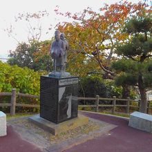 芭蕉と曽良の像