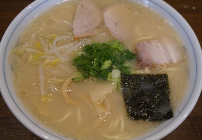 県内でもトップクラスの徳島ラーメンの人気店