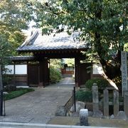 江戸時代に建築の道了堂を有しています