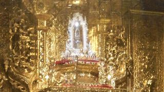 第二次世界大戦のガレキの中から仏舎利が見つかる