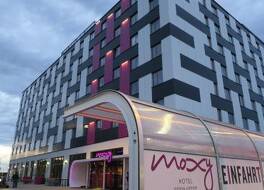 Moxy Vienna Airport 写真