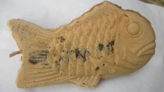 昔ながらのたい焼きとバナナ焼きを販売しています