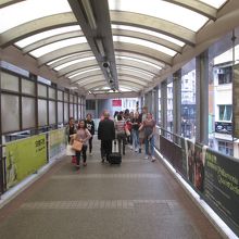 ヒルサイド エスカレーター (中環至半山自動扶梯)