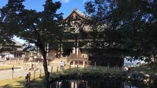 戸か古めかしい