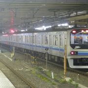 新宿駅でもりんかい線の車両を見かける事が出来ました。