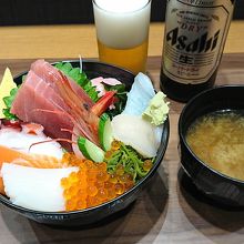 丼の店 おいかわ フェザン店