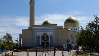 Becket Ata Aktau Central Mosque