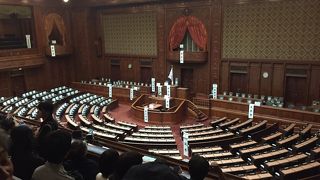 見学ツアーで中に初潜入