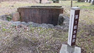 捕虜の収容所あとが公園に。