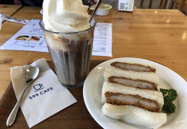 高尾山口駅:美味しいコーヒーと八王子産ソフトクリーム