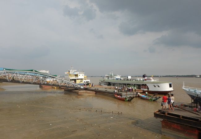 パンソダン フェリーターミナル