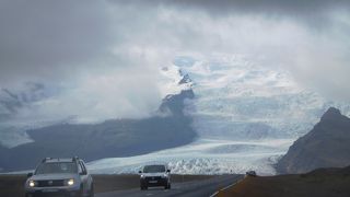 フィヤトルスアゥルロゥン氷河湖