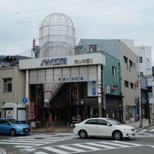 キネマ通りの出口側