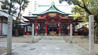 鮮やかな屋根が印象に残りました